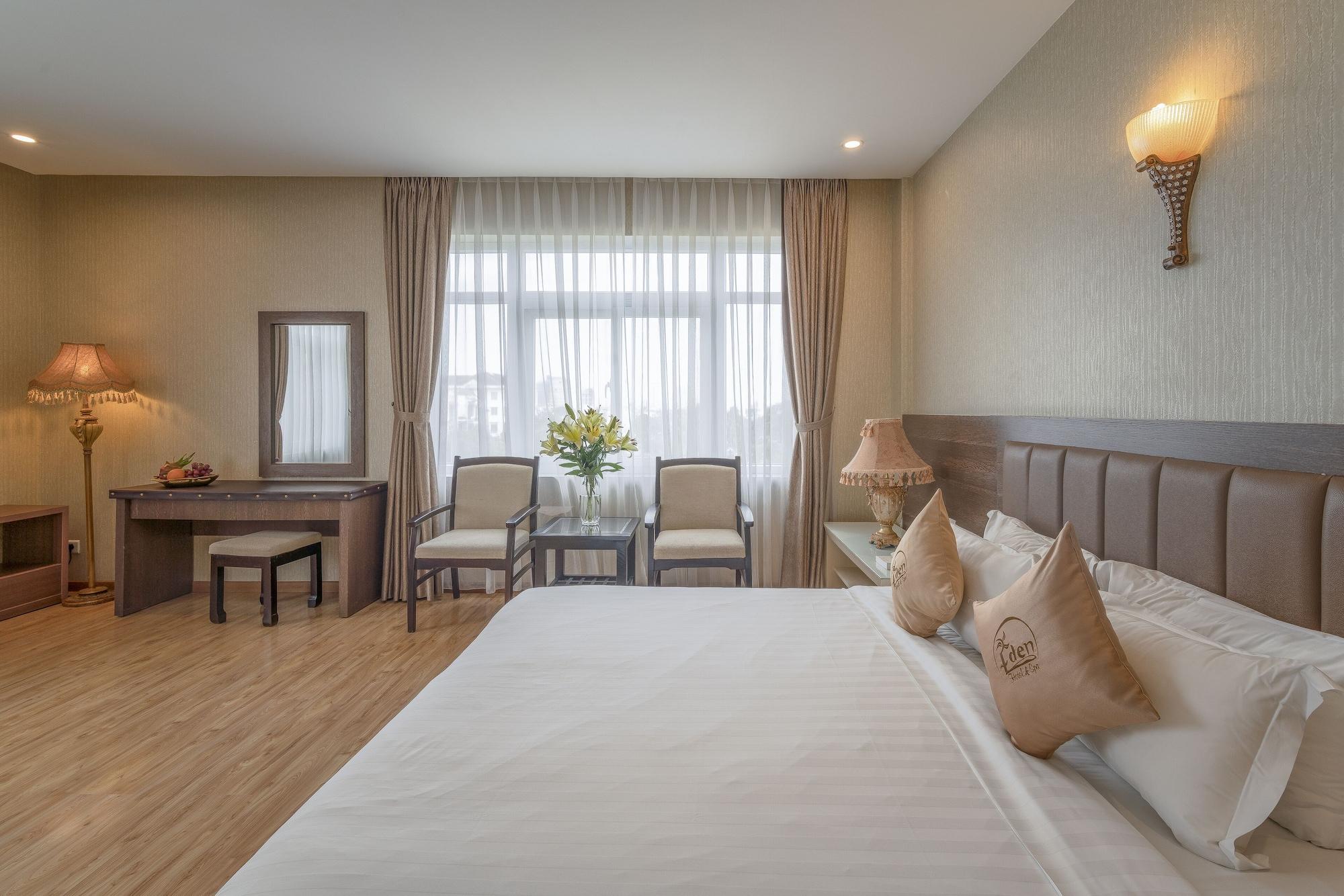 Hotel Eden Plaza 4*