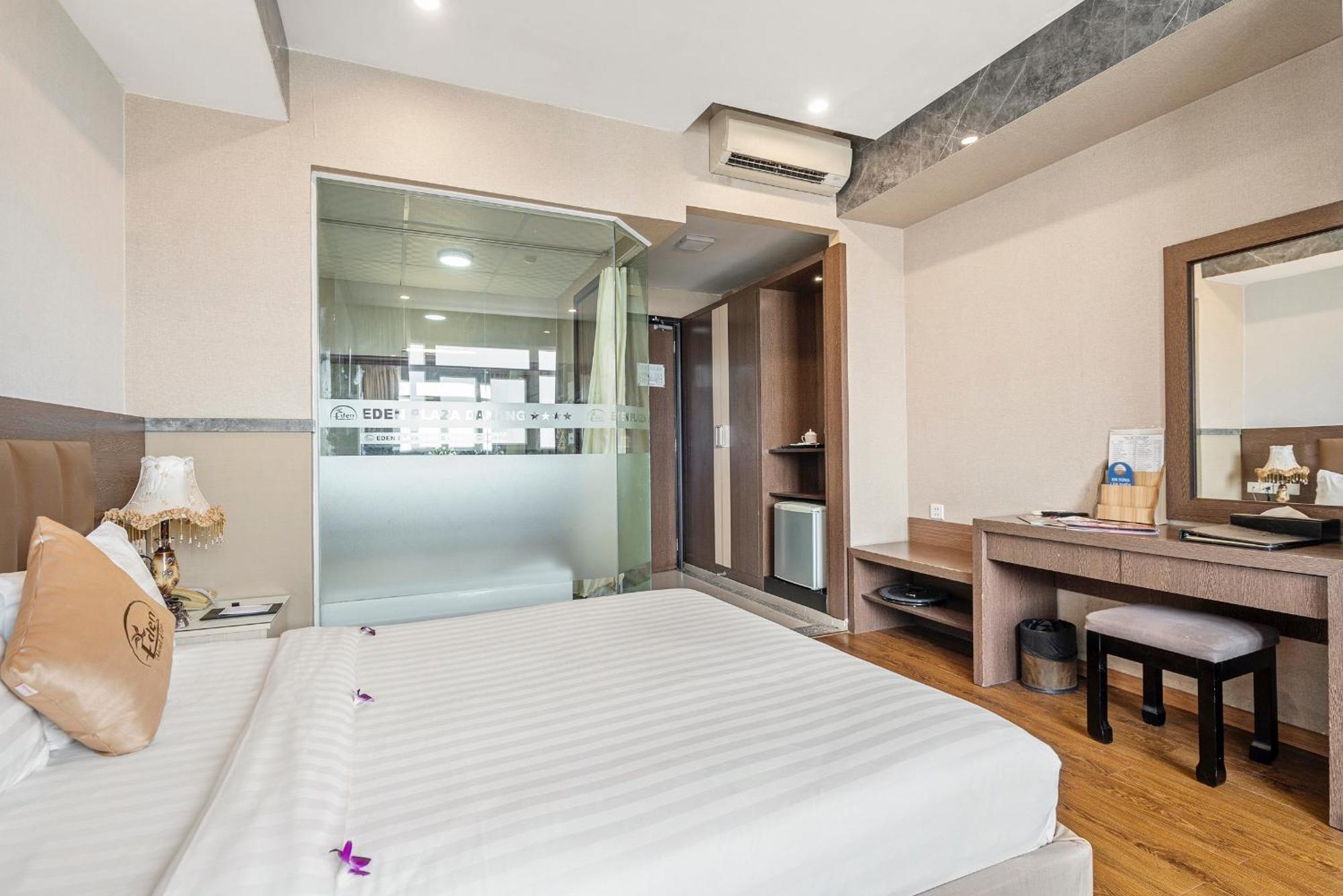 Hotel Eden Plaza